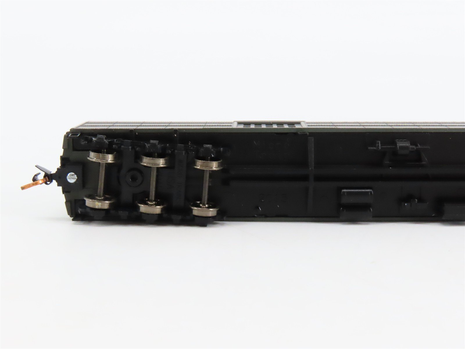 N Micro-Trains MTL 14700020 GN Great Northern Baggage Passenger #400 - Upgraded