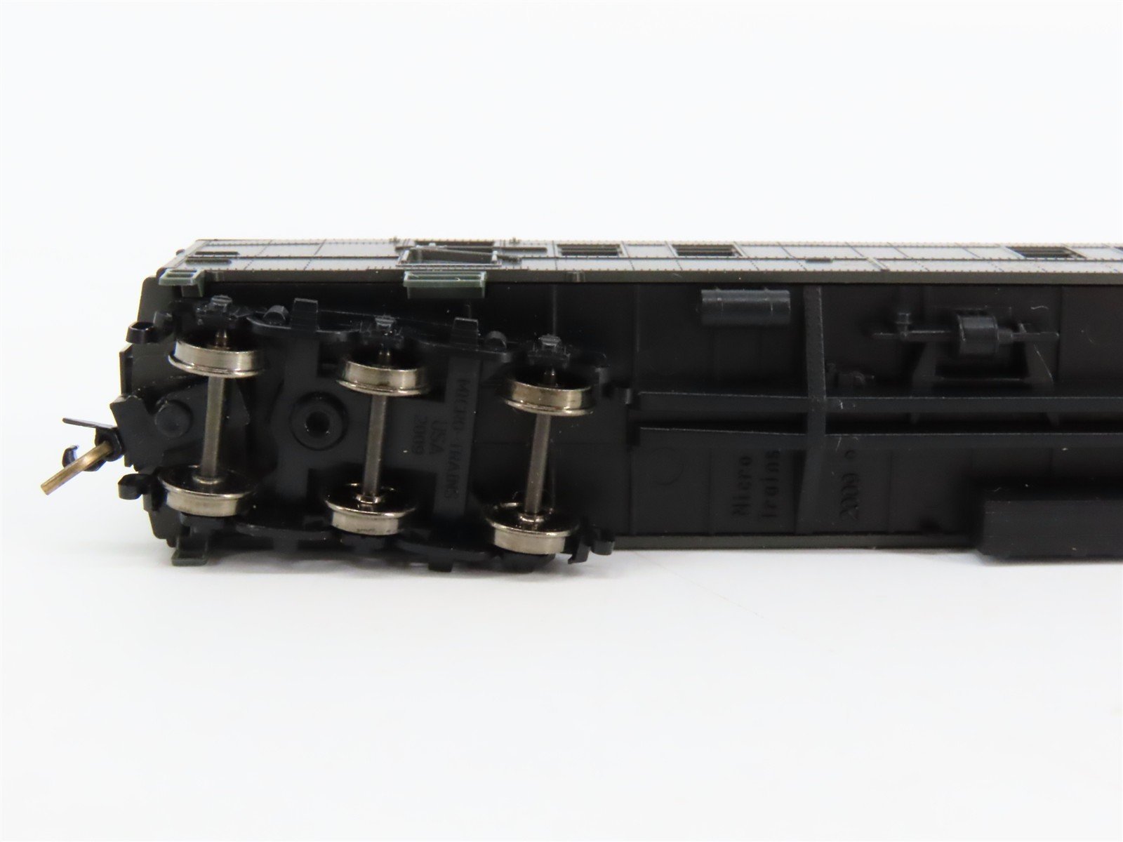N Micro-Trains MTL 14000010 GN Great Northern RPO Passenger Car #35 - Upgraded