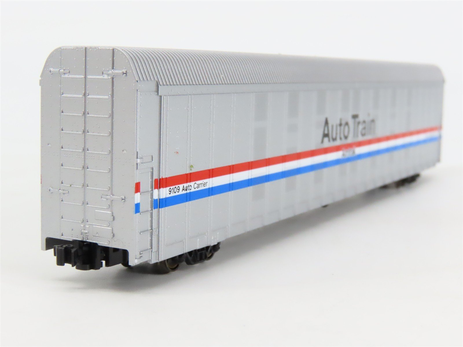 N KATO 106-5507 AMTK Amtrak AutoTrain Phase III Enclosed Autorack 4-Car Set #1