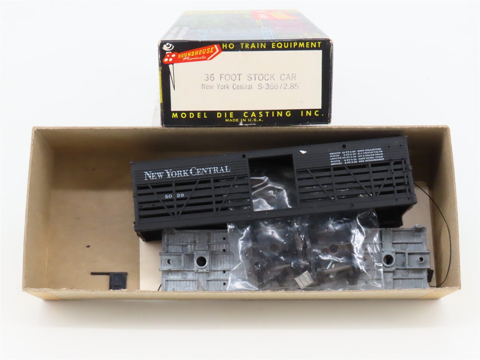 HO Scale Roundhouse Kit S-366 NYC New York Central 36' Stock Car #5029