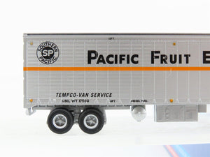 HO Scale Athearn 70488 SP UP PFE Pacific Fruit Express 40' Trailers (2-Pack)