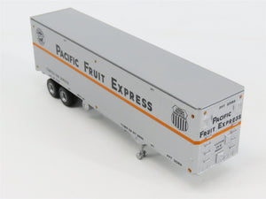 HO Scale Athearn 70488 SP UP PFE Pacific Fruit Express 40' Trailers (2-Pack)