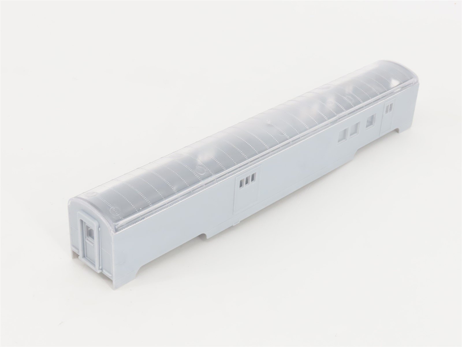 HO Scale Con-Cor Kit 0001-000920 Undecorated 72' RPO Passenger Car