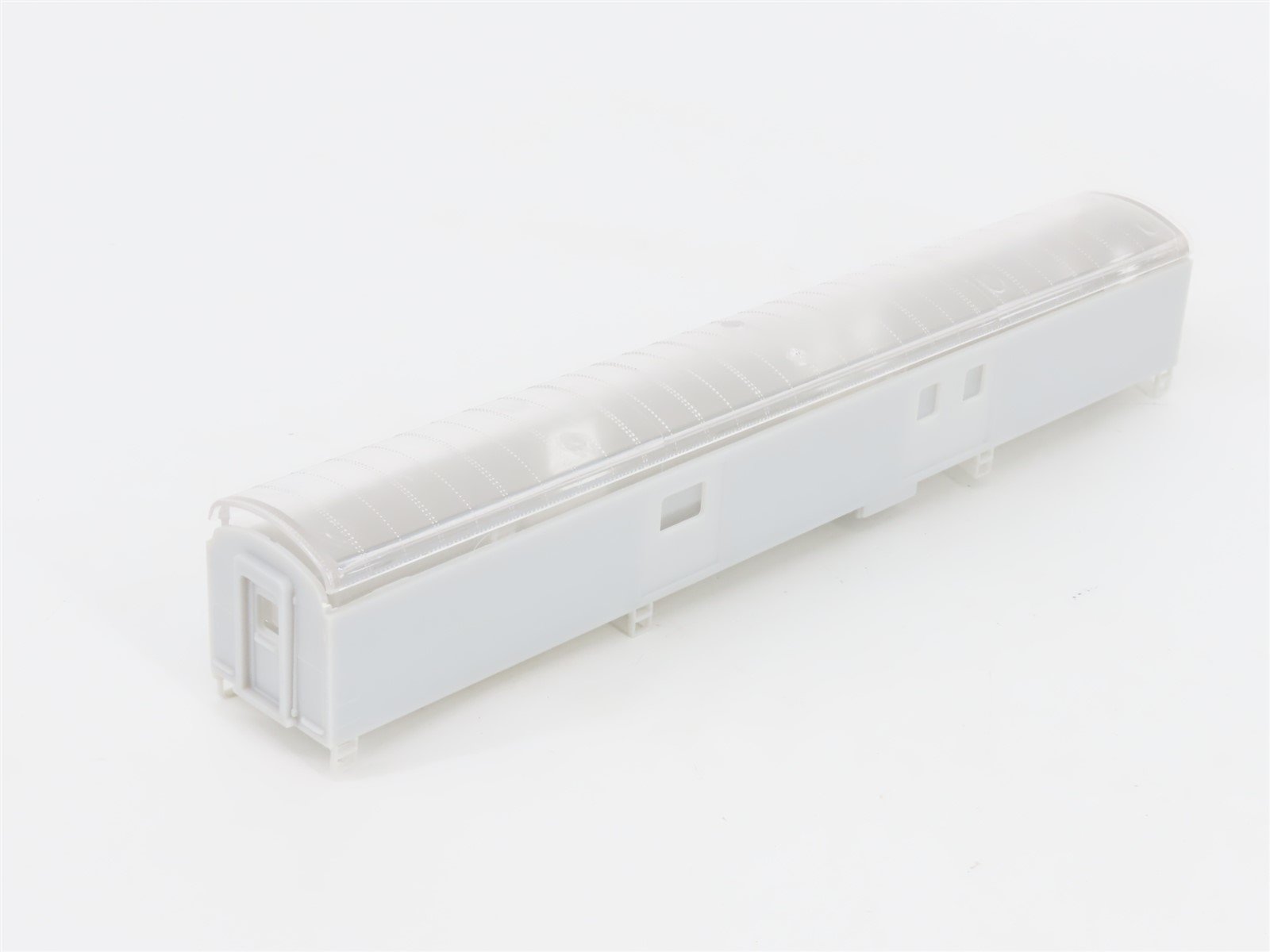 HO Scale Con-Cor Kit 0001-001020 Undecorated 72' Full Baggage Passenger Car