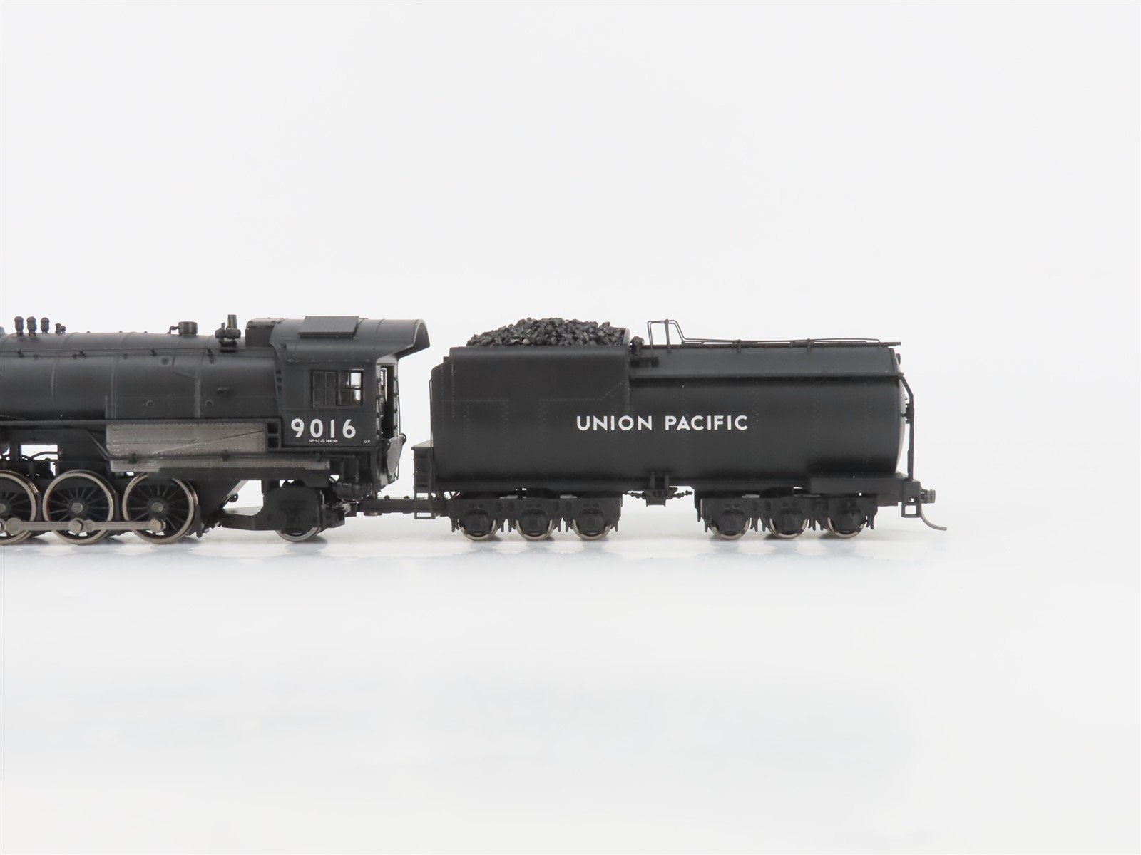 HO MTH 80-3299-1 UP Union Pacific 4-12-2 9000-Class Steam #9016 - w/ DCC & Sound
