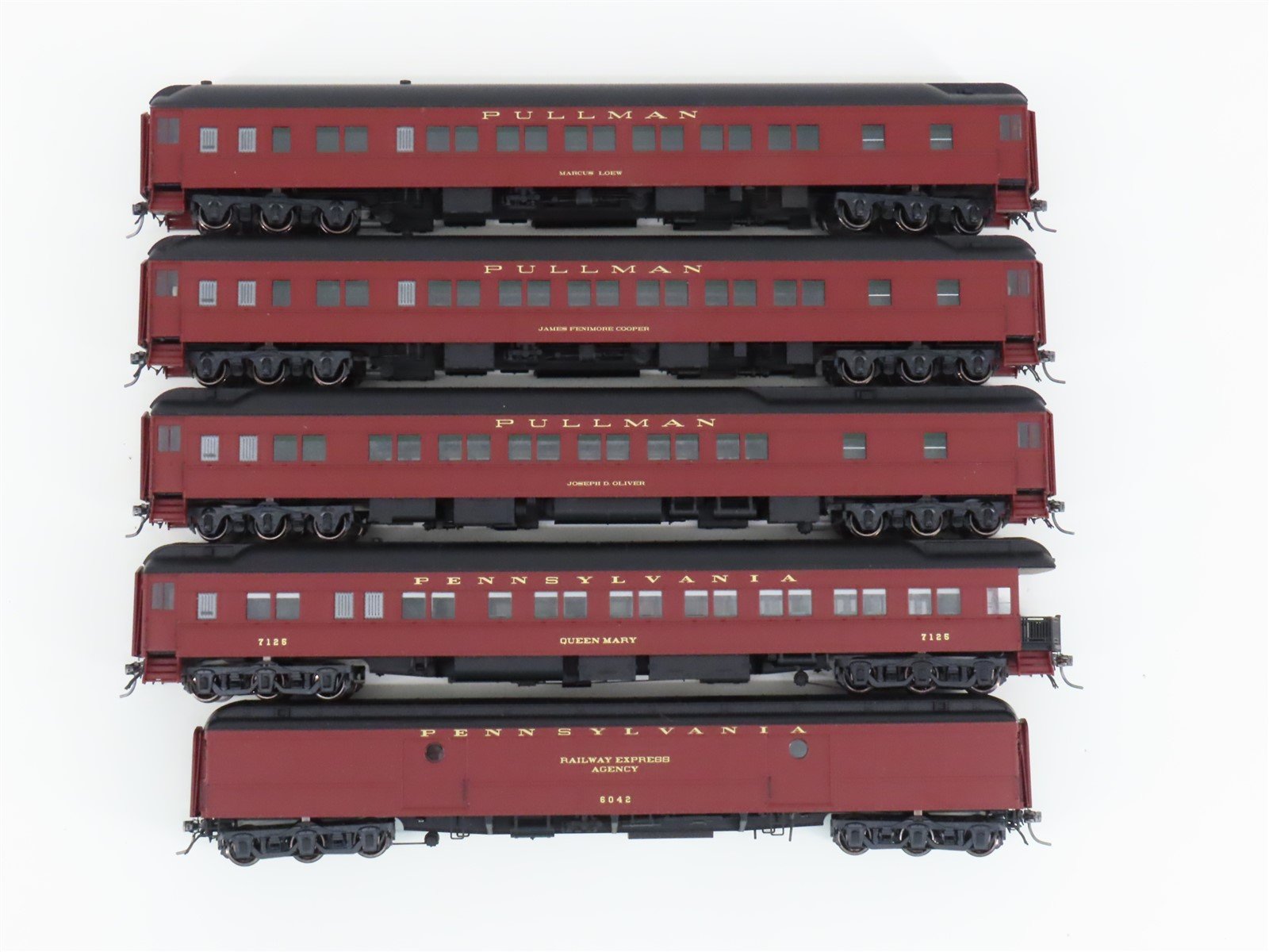 HO Scale MTH PRR Pennsylvania Tuscan Passenger 5-Car Set