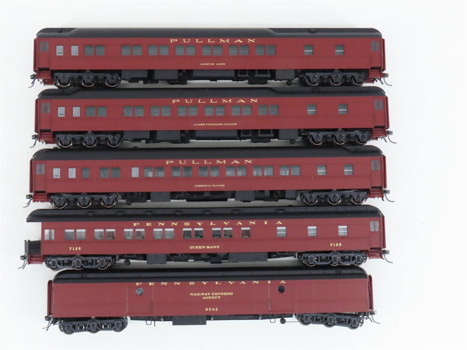 HO Scale MTH PRR Pennsylvania Tuscan Passenger 5-Car Set