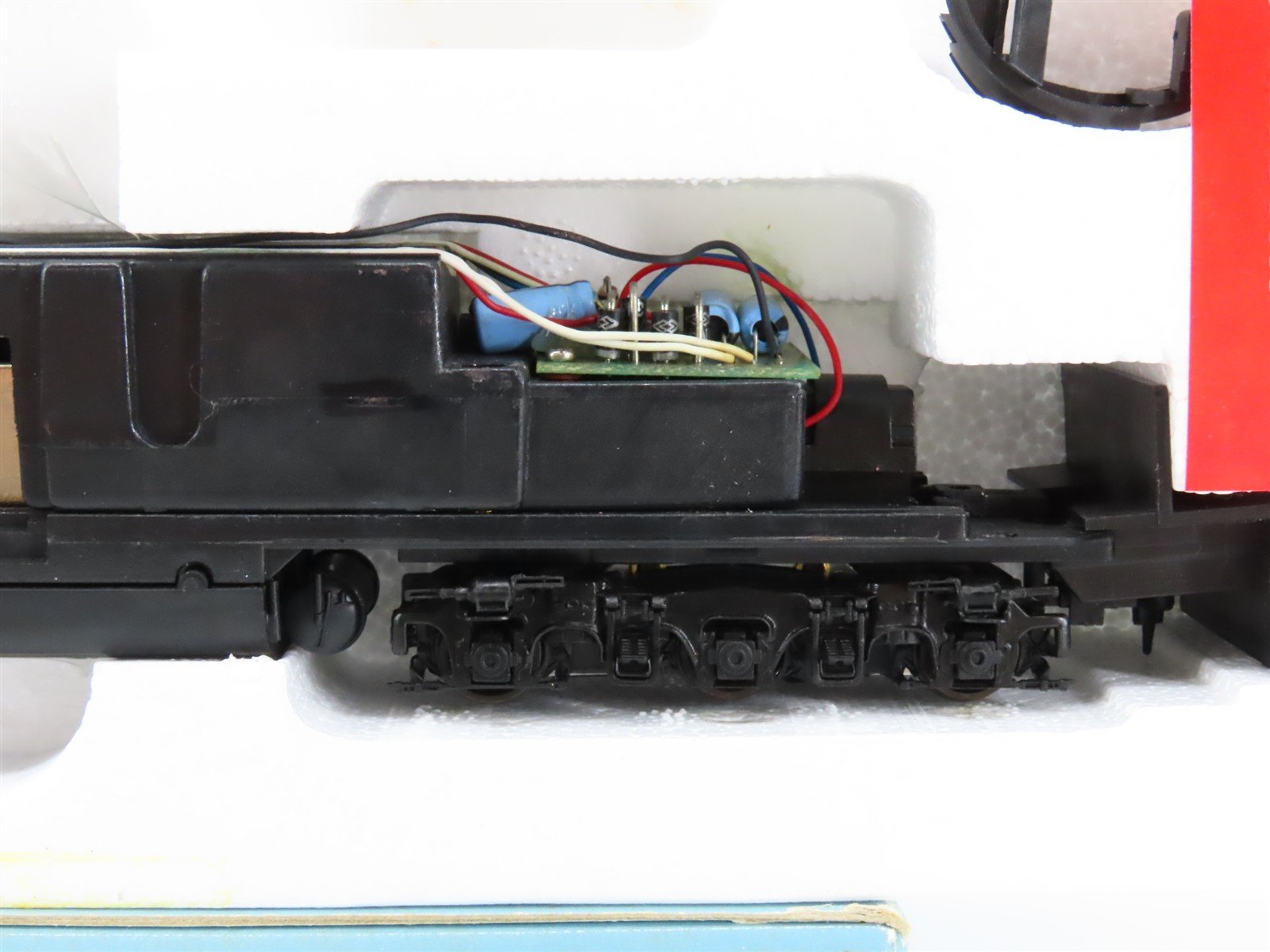 HO Scale Proto 2000 8710 FEC Florida East Coast E8/9A Diesel Locomotive #1031