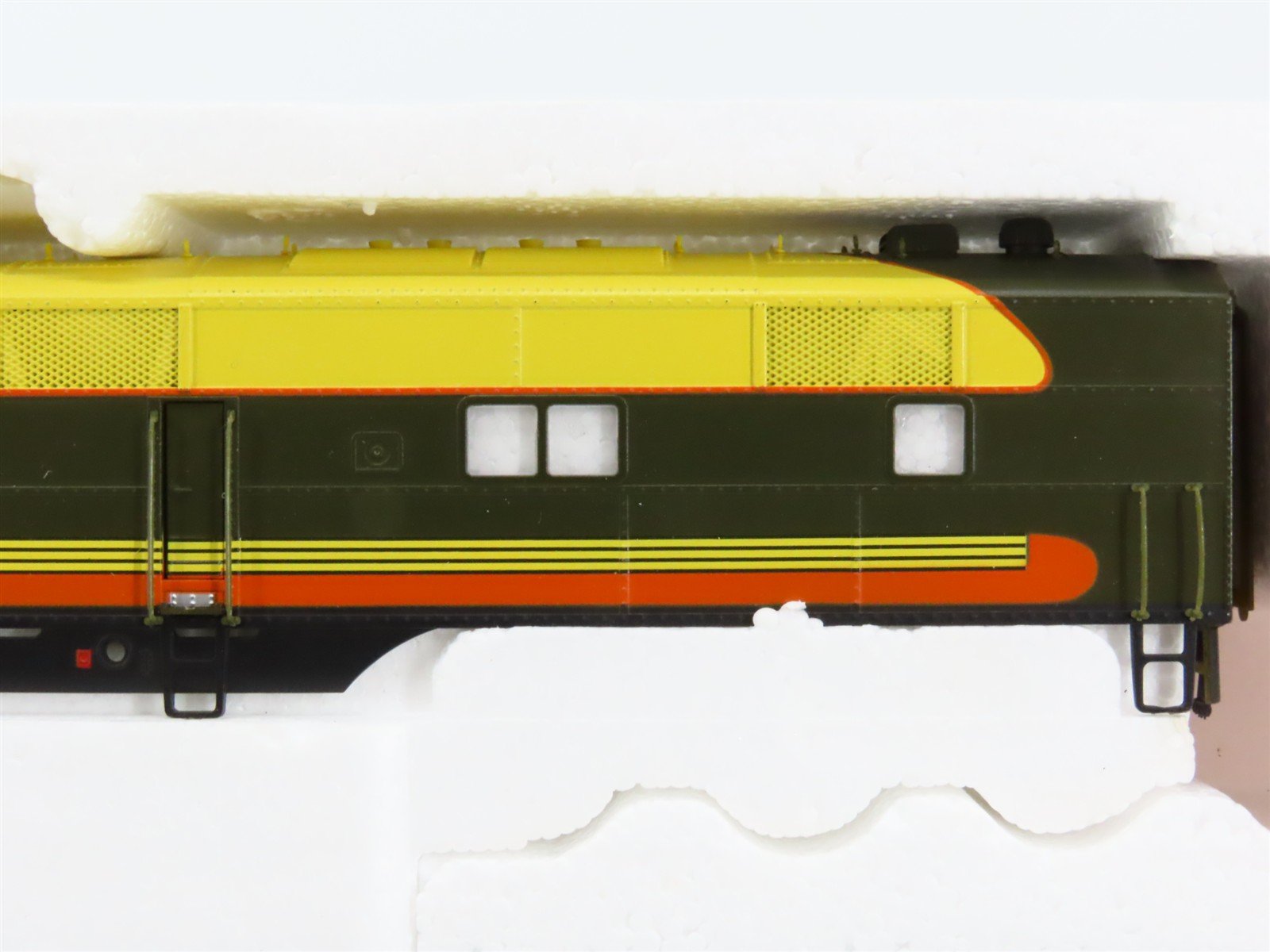 HO Scale Proto 2000 21085 SAL Seaboard E7A Diesel Locomotive #3027