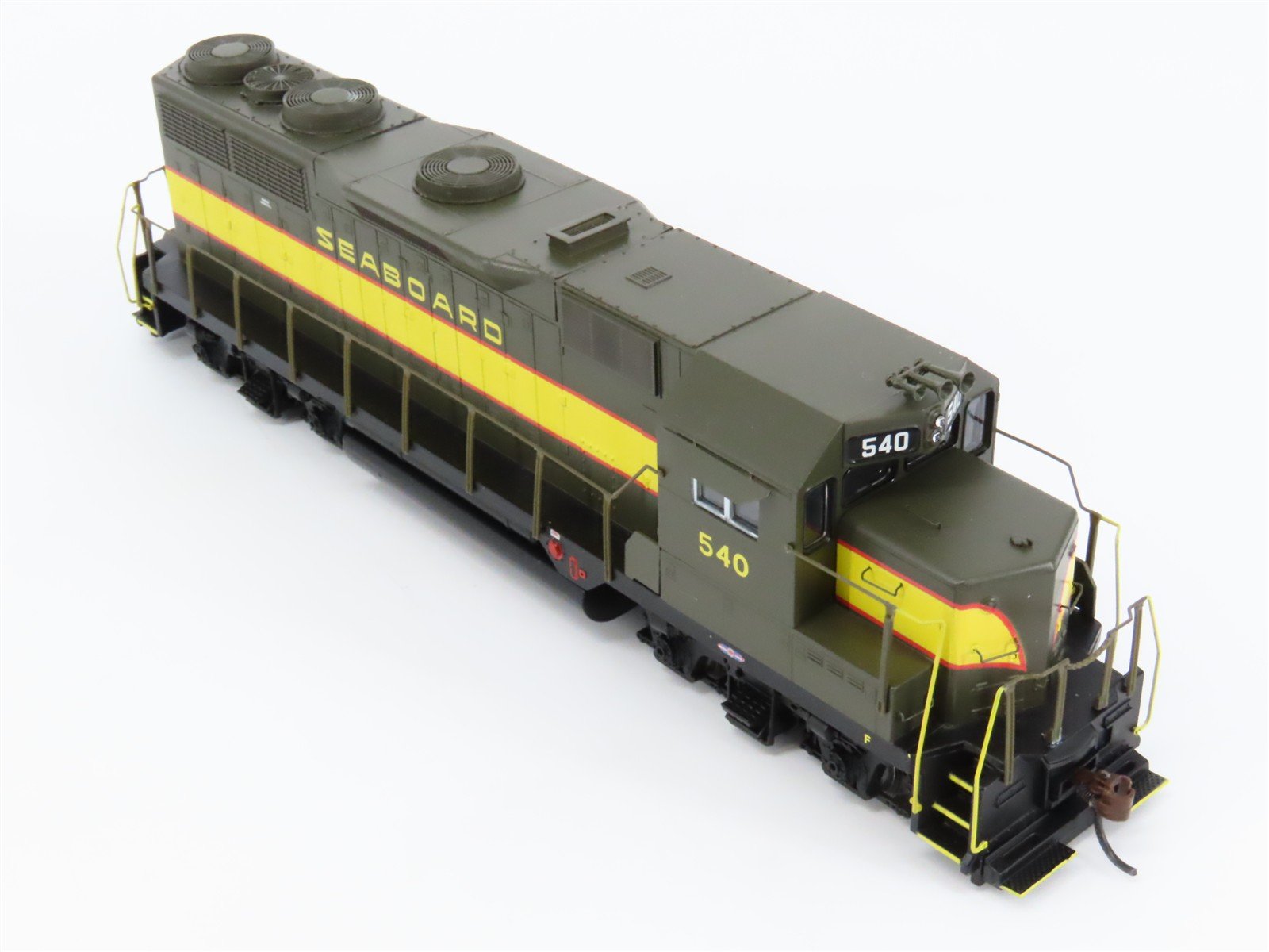 HO Scale Athearn 96065 SAL Seaboard Air Line EMD GP35 Diesel #540 - DCC Ready