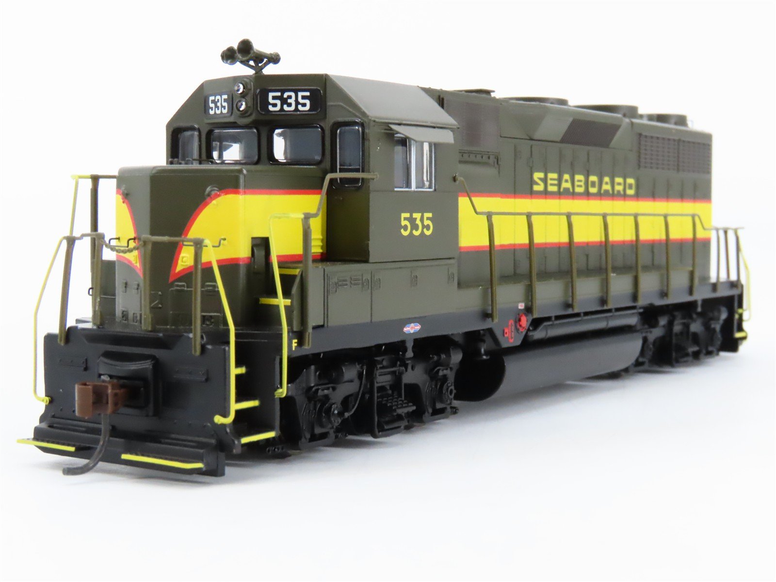 HO Scale Athearn 96064 SAL Seaboard Air Line EMD GP35 Diesel #535 - DCC Ready