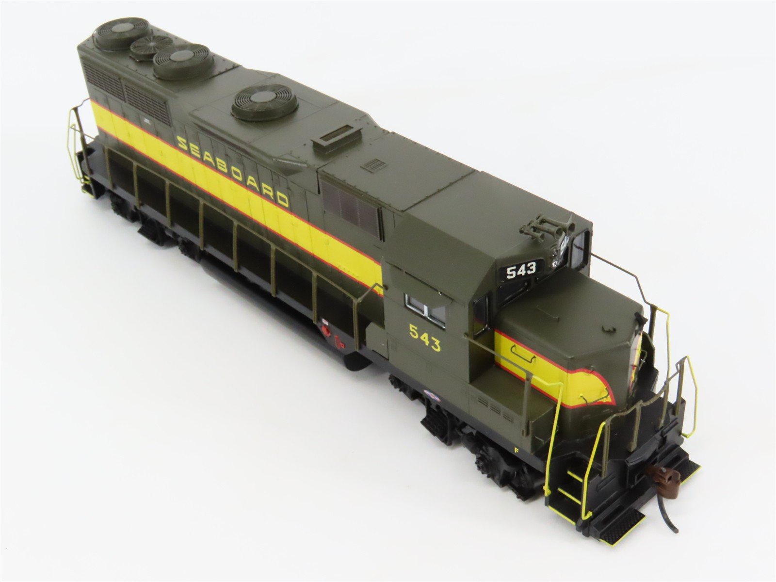 HO Scale Athearn 96066 SAL Seaboard Air Line EMD GP35 Diesel #543 - DCC Ready
