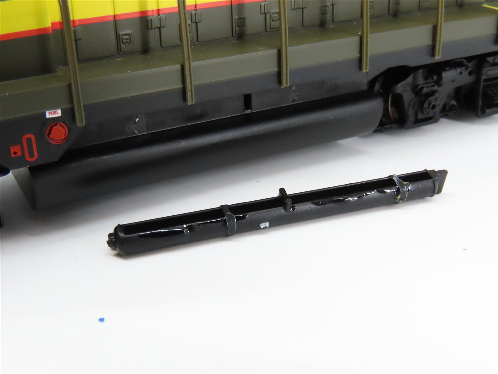 HO Scale Athearn 96066 SAL Seaboard Air Line EMD GP35 Diesel #543 - DCC Ready