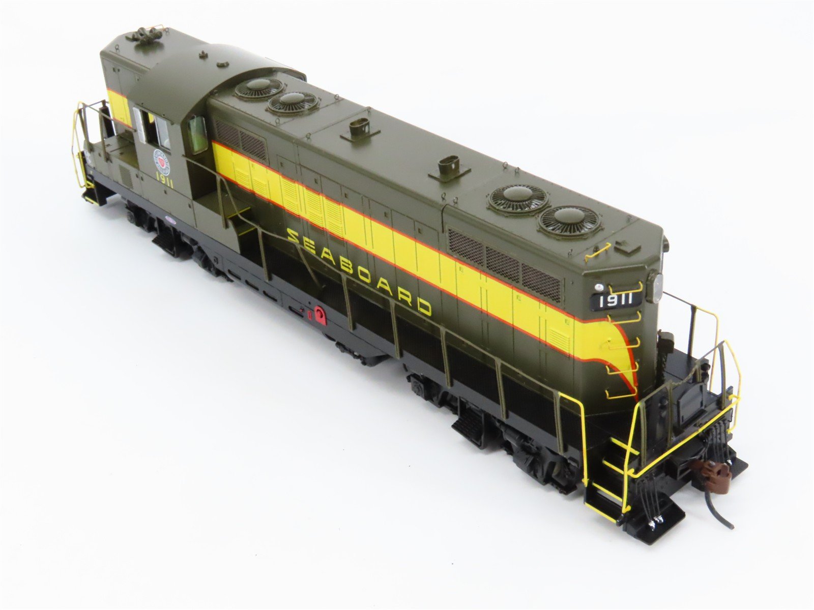 HO Athearn Genesis G62420 SAL Seaboard Air Line GP9 Diesel #1911 - DCC Ready
