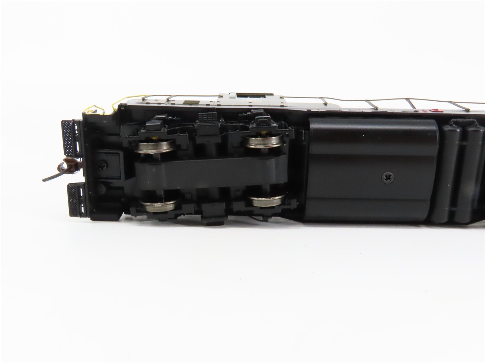 HO Athearn Genesis G62420 SAL Seaboard Air Line GP9 Diesel #1911 - DCC Ready