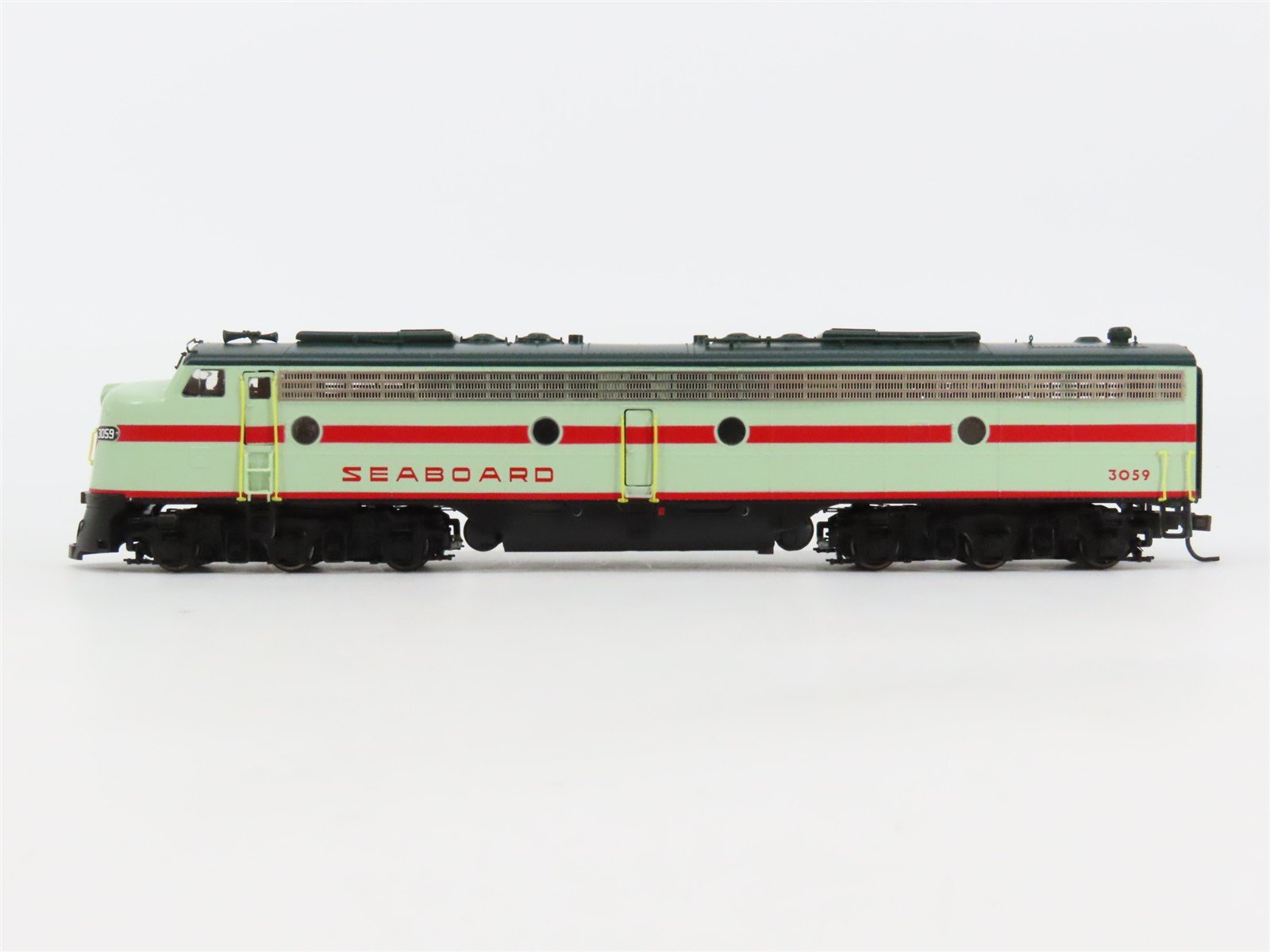 HO Scale Proto 2000 SAL Seaboard Air Line EMD E8/9A Diesel Locomotive #3059