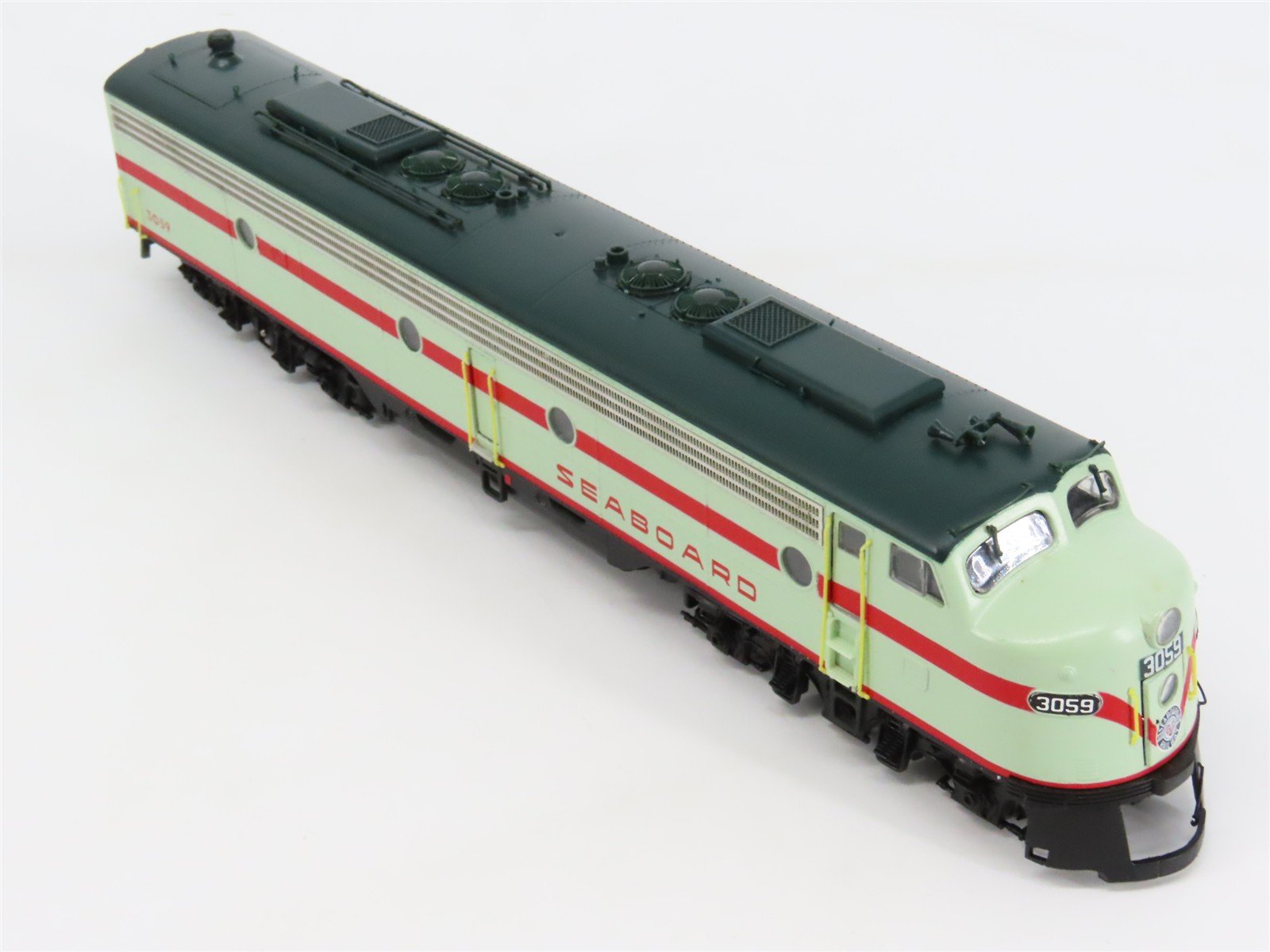 HO Scale Proto 2000 SAL Seaboard Air Line EMD E8/9A Diesel Locomotive #3059