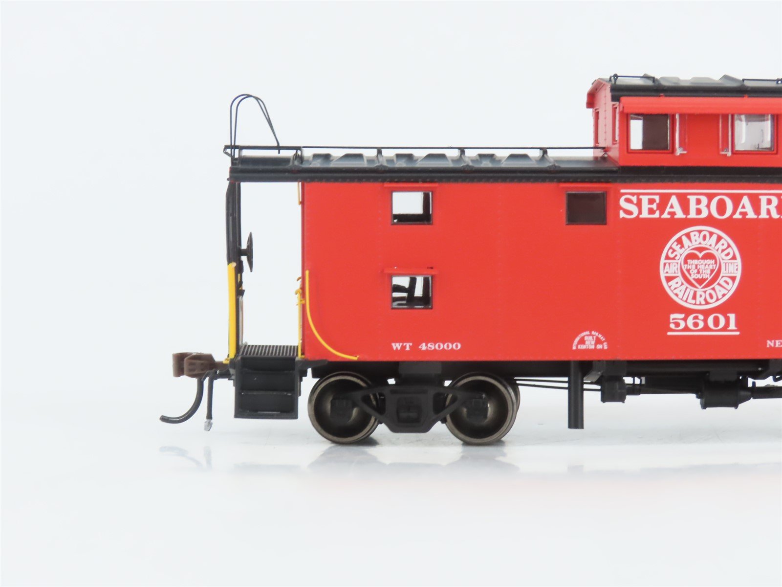 HO Athearn Genesis ATHG78510 SAL Seaboard Air Line Cupola Caboose #5601 Lighted