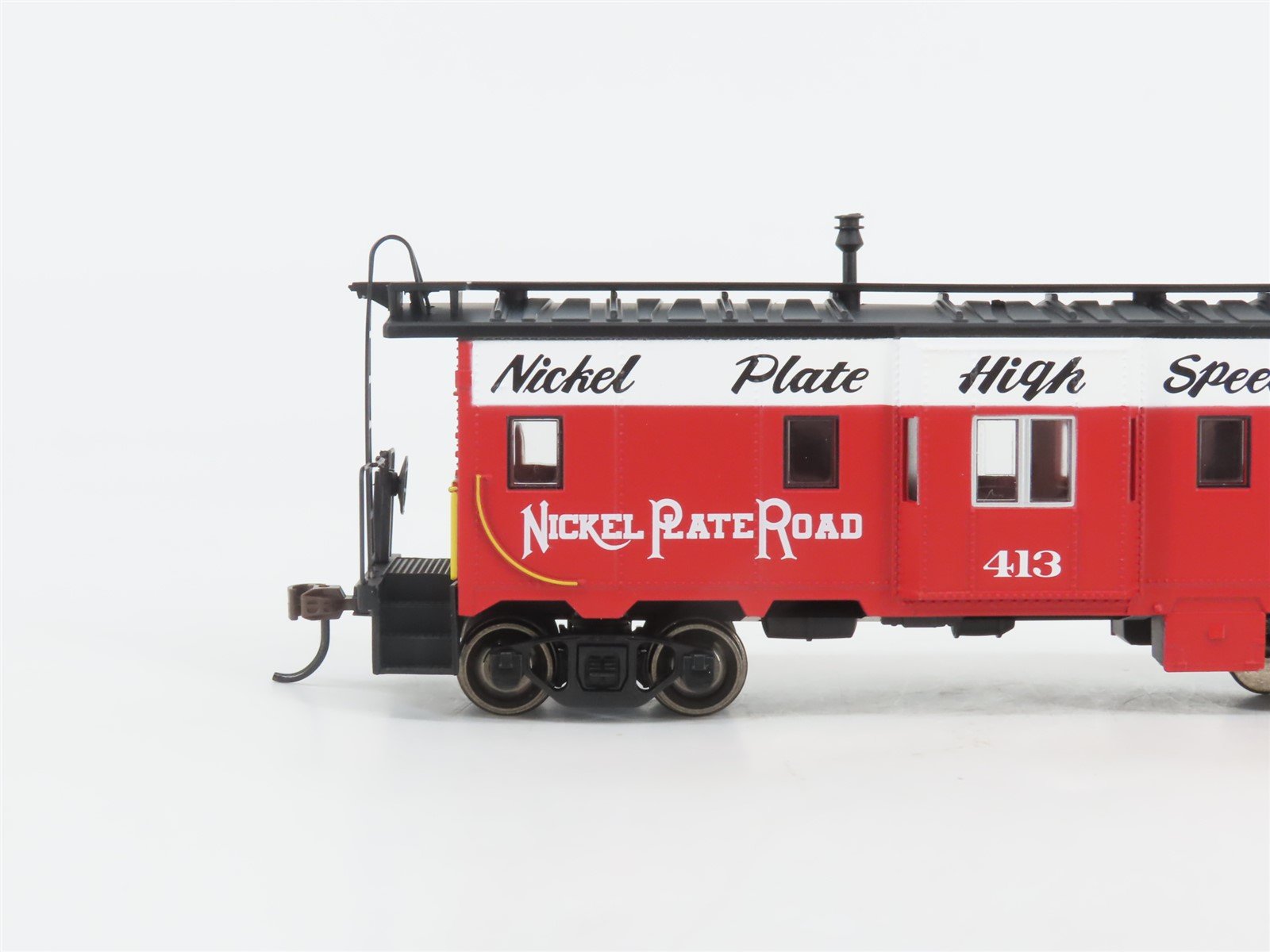 HO Athearn Roundhouse RND90192 NKP Nickel Plate Road Bay Window Caboose #413