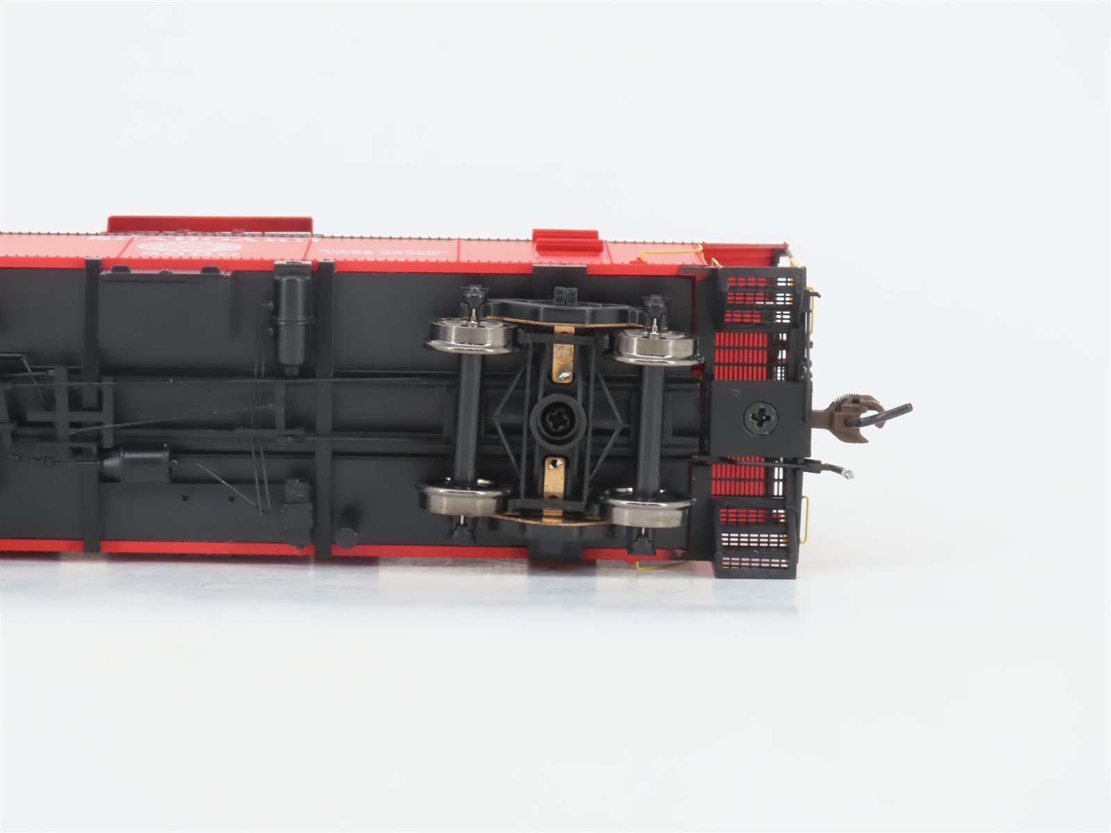 HO Scale Athearn Genesis ATHG78589 SAL Seaboard Air Line Caboose #5669 - Lighted