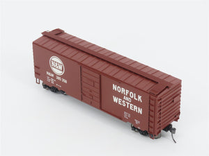 HO Scale MTH 85-74116 N&W Norfolk & Western 40' Single Door Box Car #385358