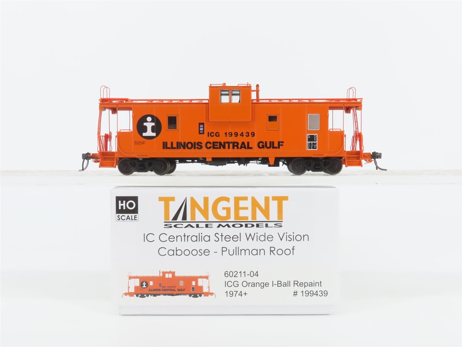 HO Scale Tangent 60211-04 ICG Illinois Central Gulf Wide Vision Caboose #199439