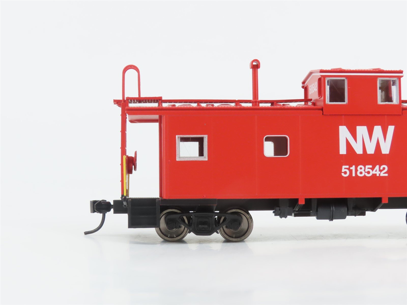 HO Walthers Mainline 910-8773 NW Norfolk & Western Wide Vision Caboose #518542