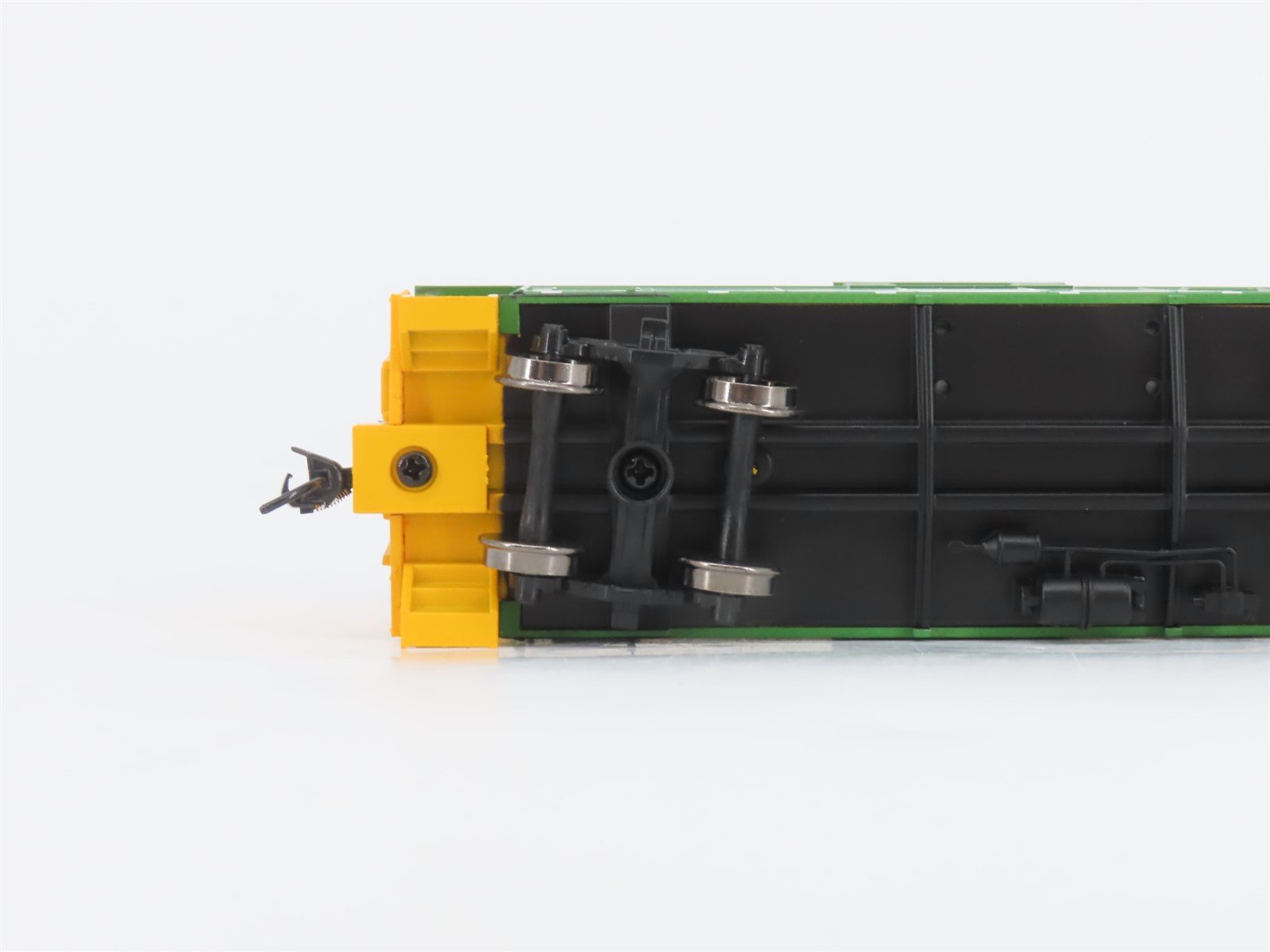 HO Scale Walthers Mainline 910-8764 BN Int'l Wide Vision Caboose #10171