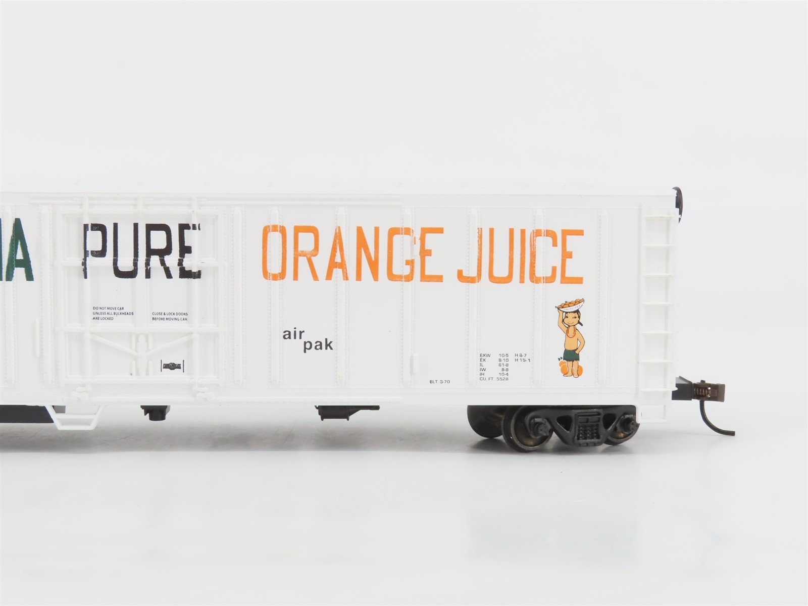 HO Scale Con-Cor 0001-019801-(1) TPIX Tropicana (Scheme #1) 57' Reefer #510