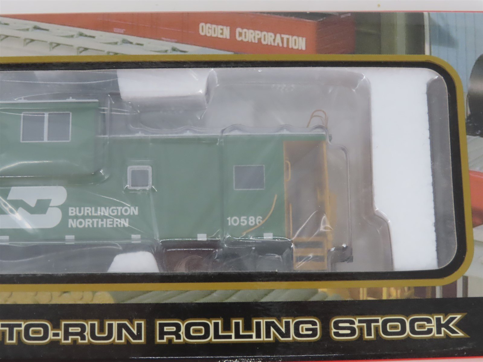 HO Scale Atlas 1901-4 BN Burlington Northern EV Caboose #10586 - SEALED