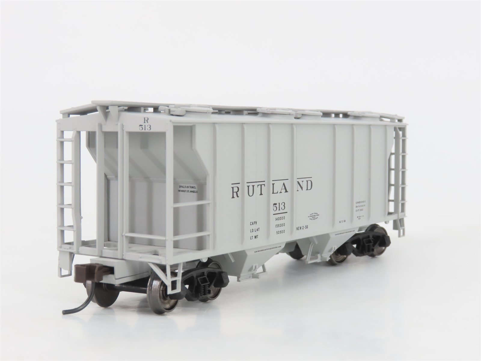 HO Scale Atlas Trainman 20003218 RUT Rutland 2-Bay Covered Hopper #513