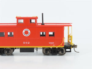 HO Scale Rapido 144008 LNE Lehigh & New England (Red) Northeastern Caboose #582