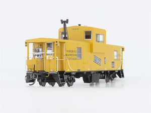HO Scale Rapido 110147 TH&B Toronto Hamilton & Buffalo Wide Vision Caboose #80