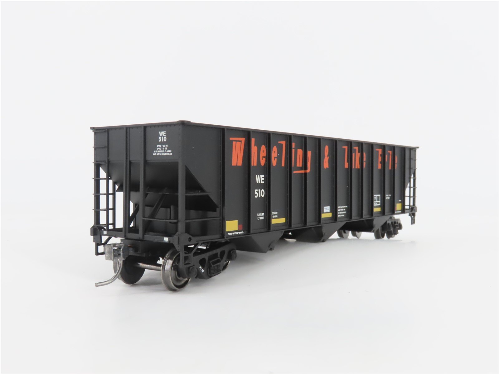 HO Scale Bowser Stewart Hobbies 40662 WE Wheeling & Lake Erie 3-Bay Hopper #510