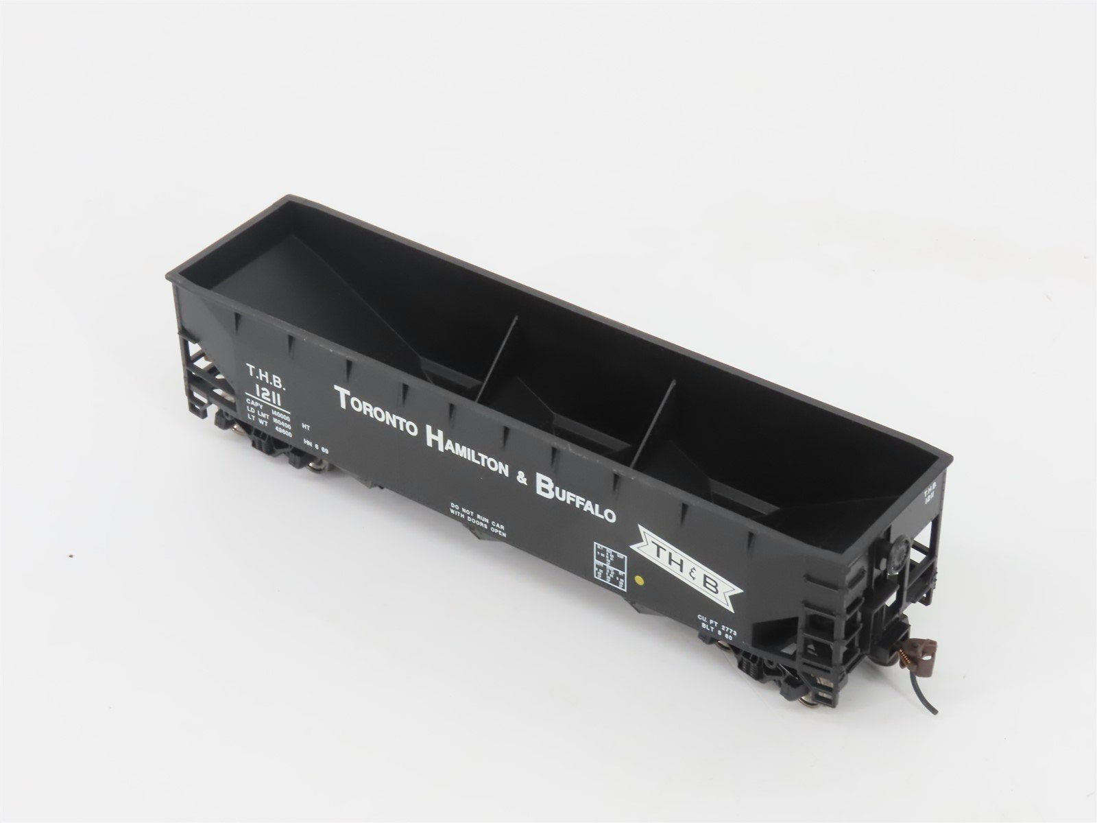 HO Bowser Executive Line Stewart Hobbies 40326 TH&B 3-Bay Open Hopper #1211