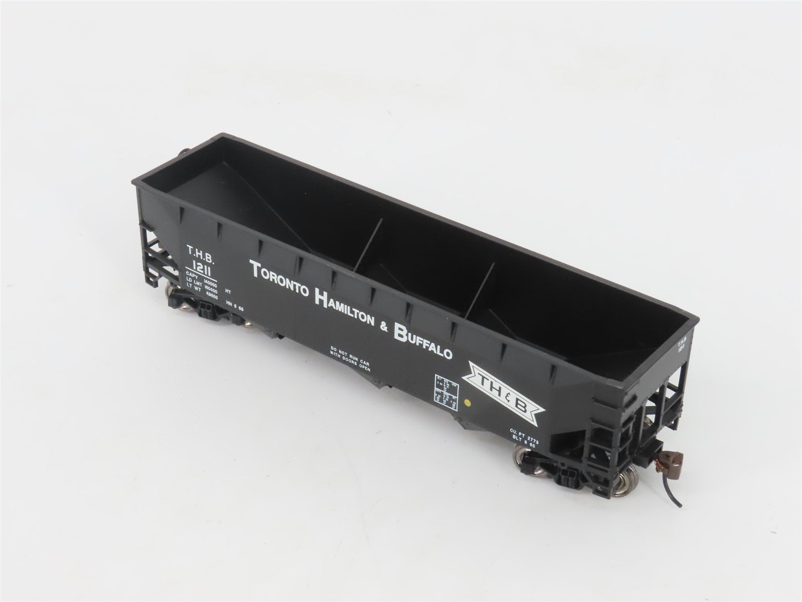 HO Bowser Executive Line Stewart Hobbies 40326 TH&B 3-Bay Open Hopper #1211