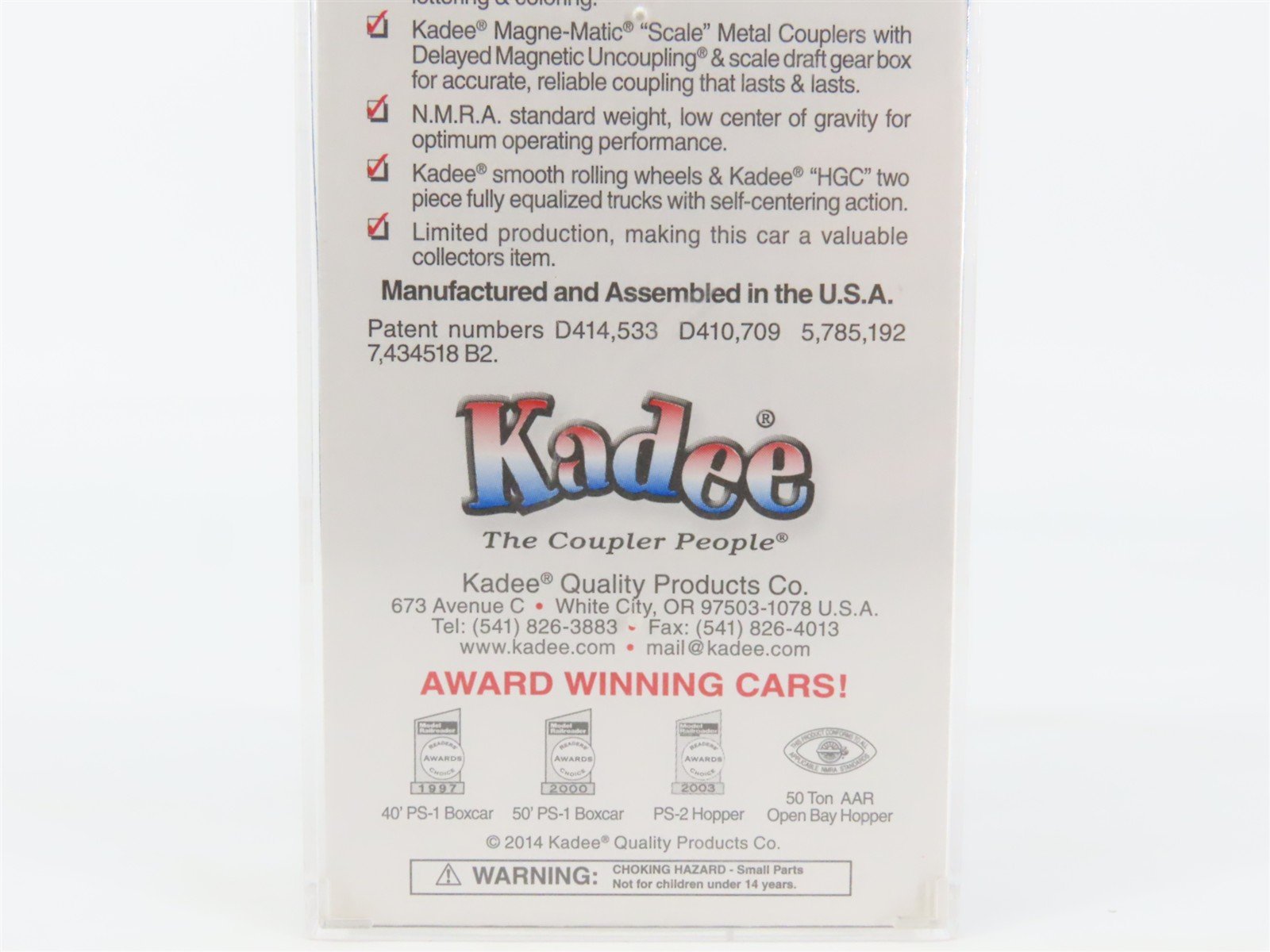 HO Scale Kadee 8652 FEC Florida East Coast 2-Bay Covered Hopper #14103 - Sealed