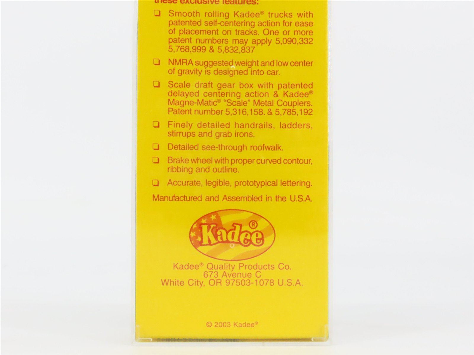 HO Scale Kadee 8610 FEC Florida East Coast 2-Bay Covered Hopper #14085 - Sealed