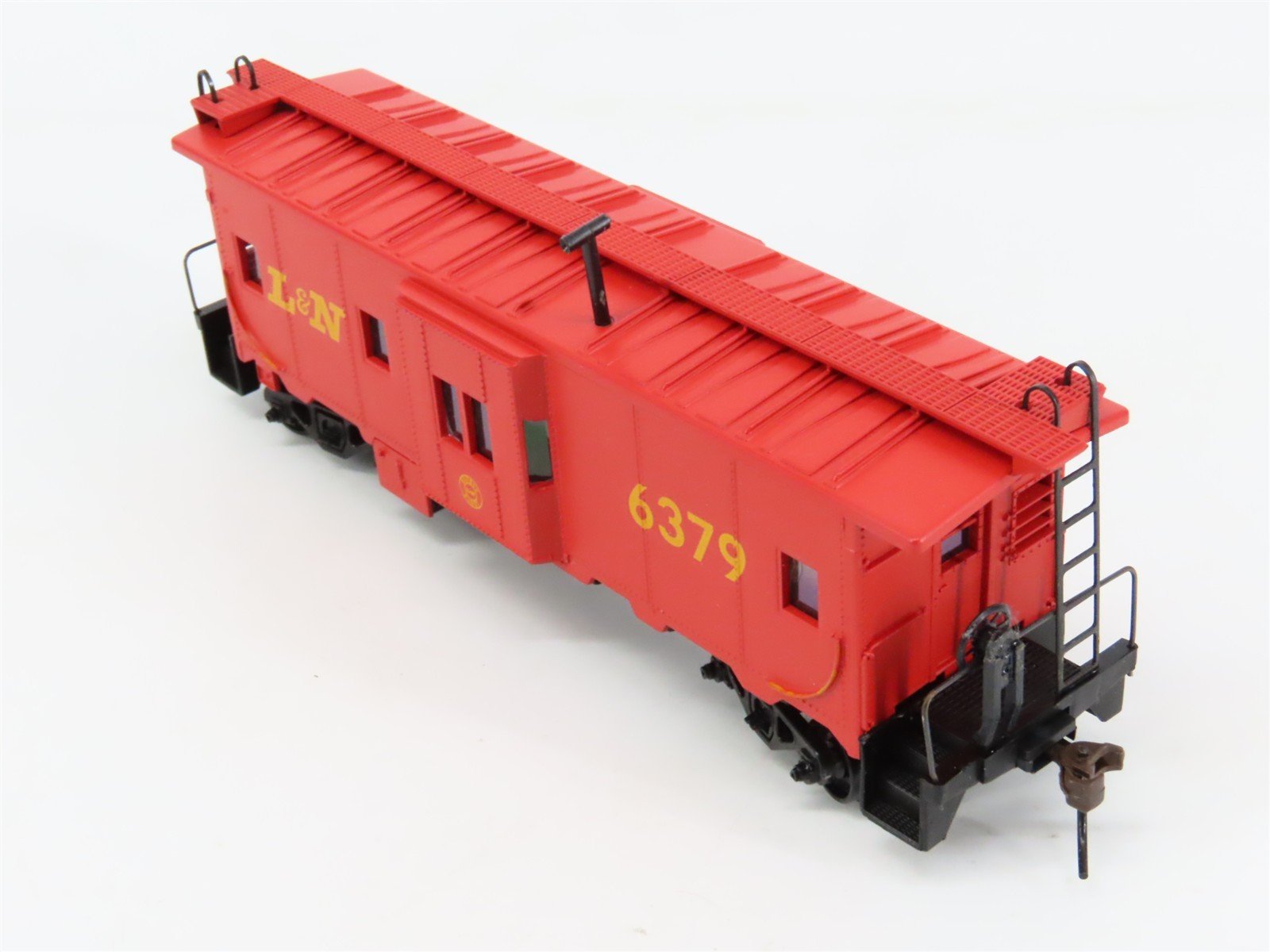 HO Scale Athearn 1171 L&N Louisville & Nashville Bay Window Caboose #6379 BUILT
