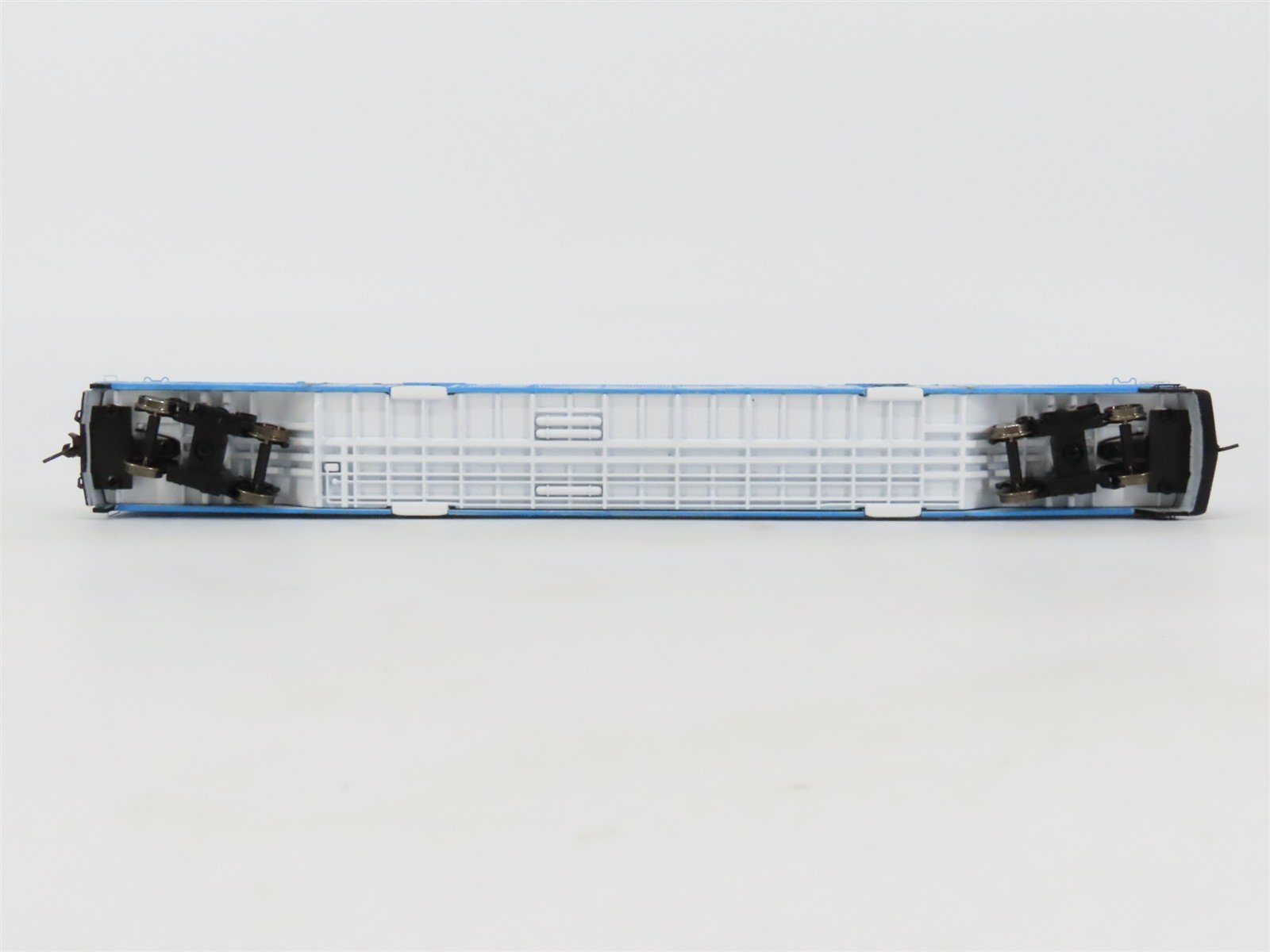 HO Scale Athearn 25506 TRIRAIL Bombardier Control Passenger Car #511