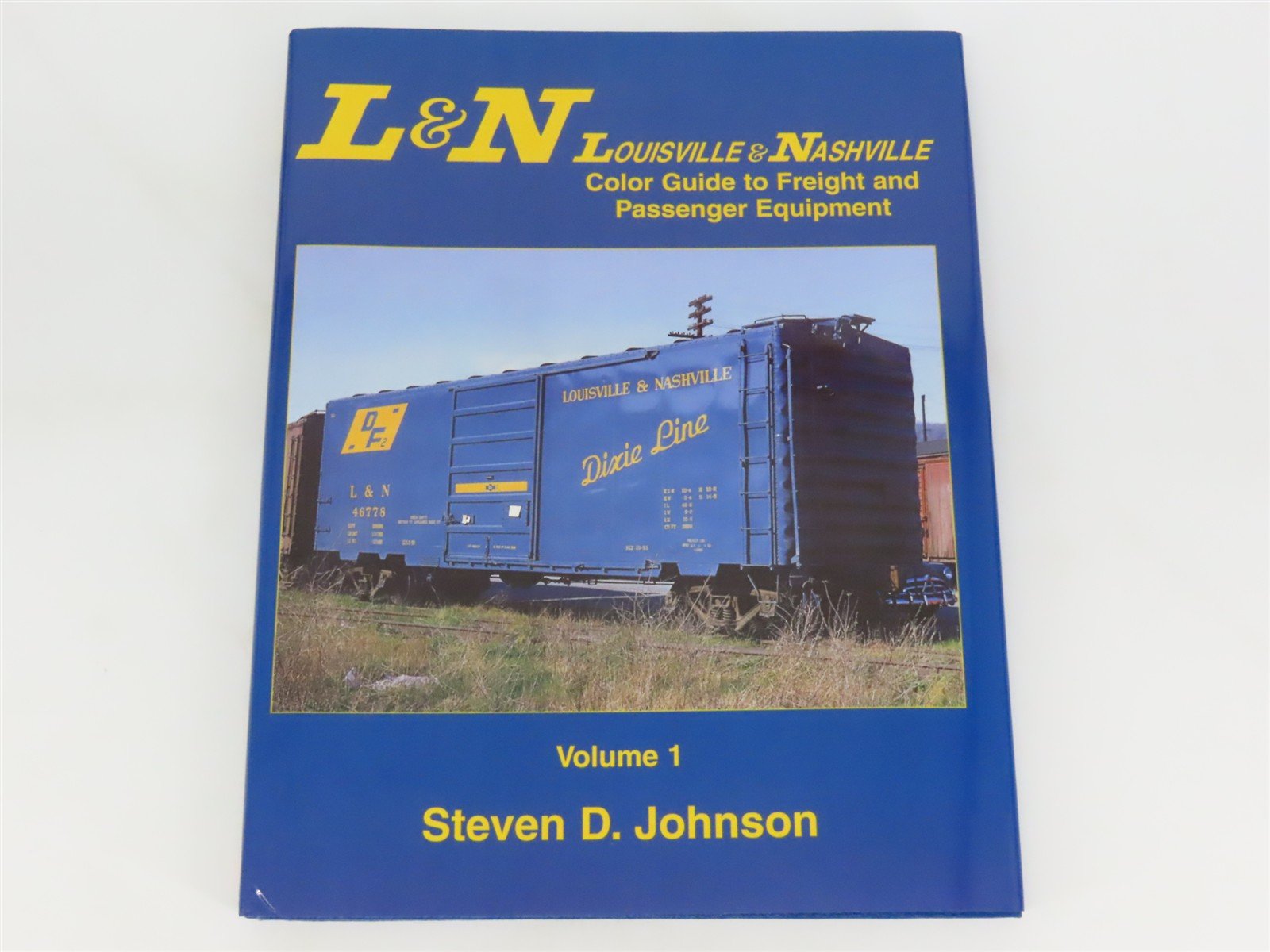 Morning Sun: L&N Color Guide to Freight & Passenger Equipment V. 1 by Johnson