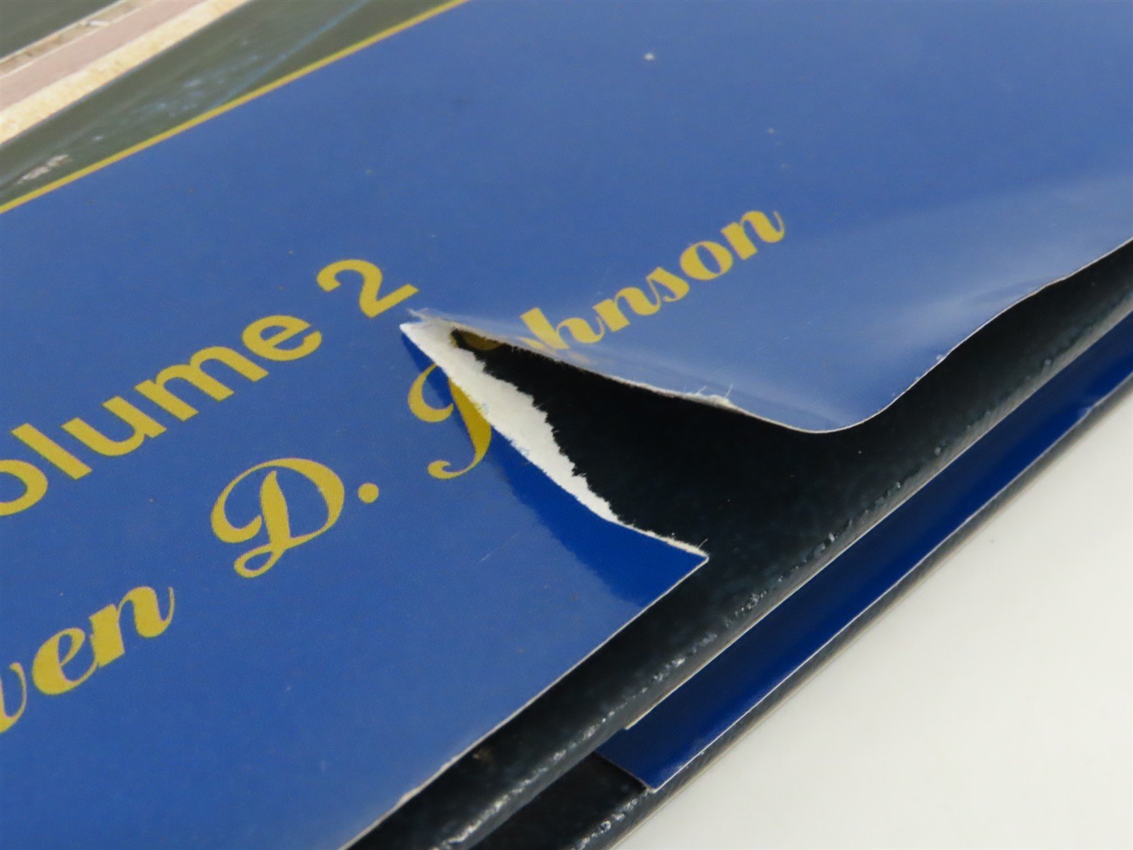 Morning Sun: L&N Guide to Freight & Passenger Equipment Vol 2 by Johnson ©2004