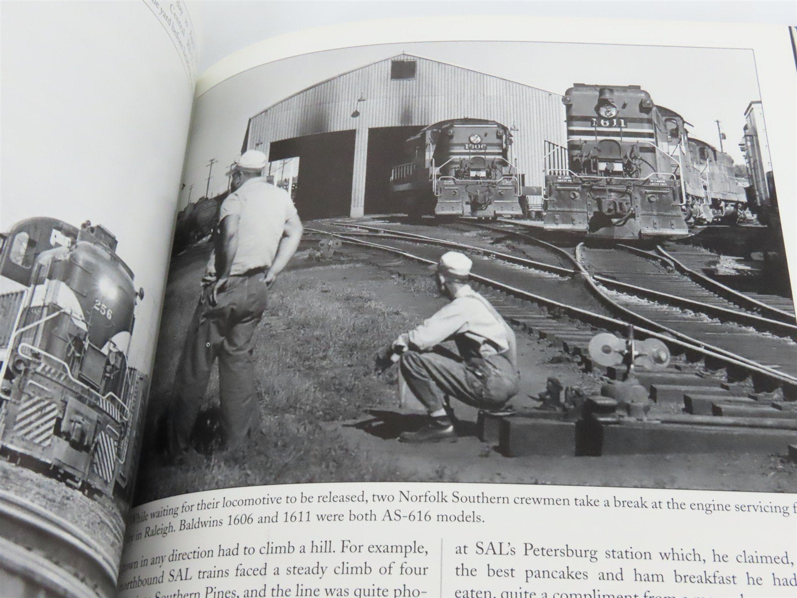 Classic Diesels of the South - A Railfan's Odyssey by J. Parker Lamb ©1997