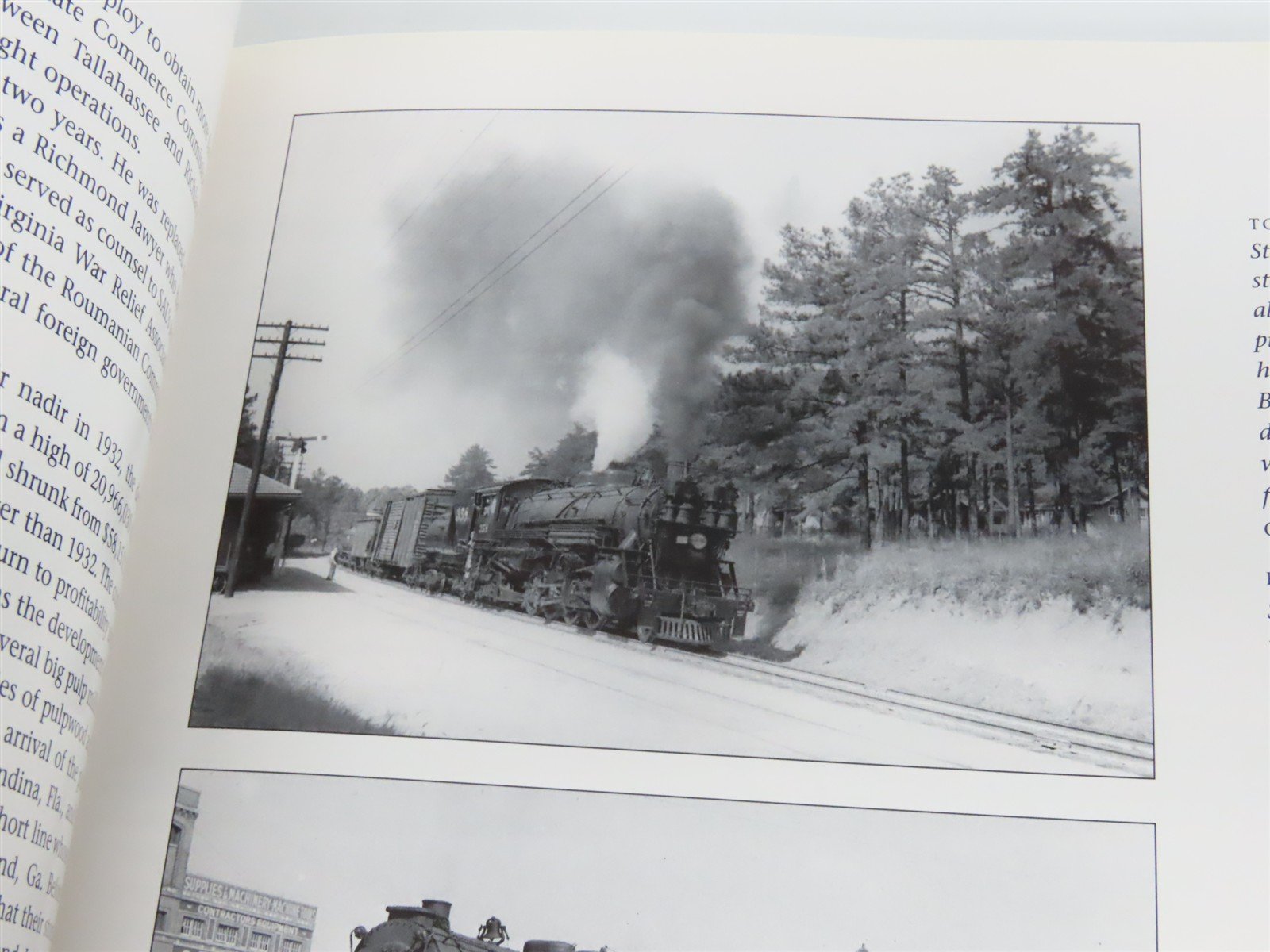 Through the Heart of the South by Robert Wayne Johnson ©1995 HC Book