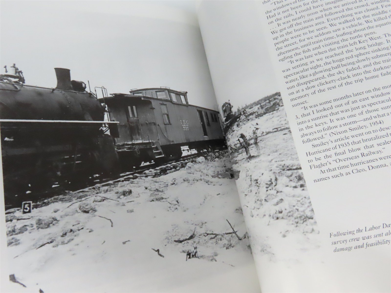 The Florida Keys Overseas Railway by Warren Zeiller ©2006 HC Book