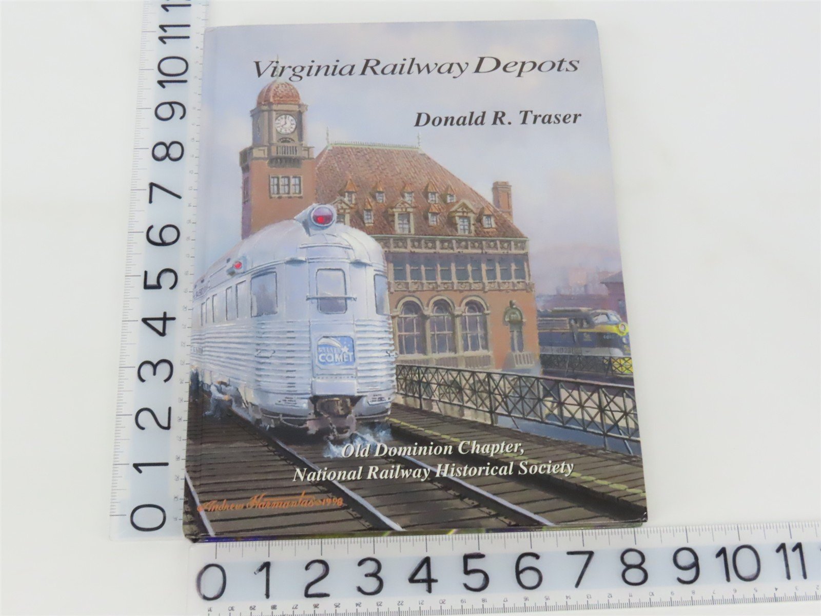 Virginia Railway Depots by Donald R. Traser ©1998 HC Book