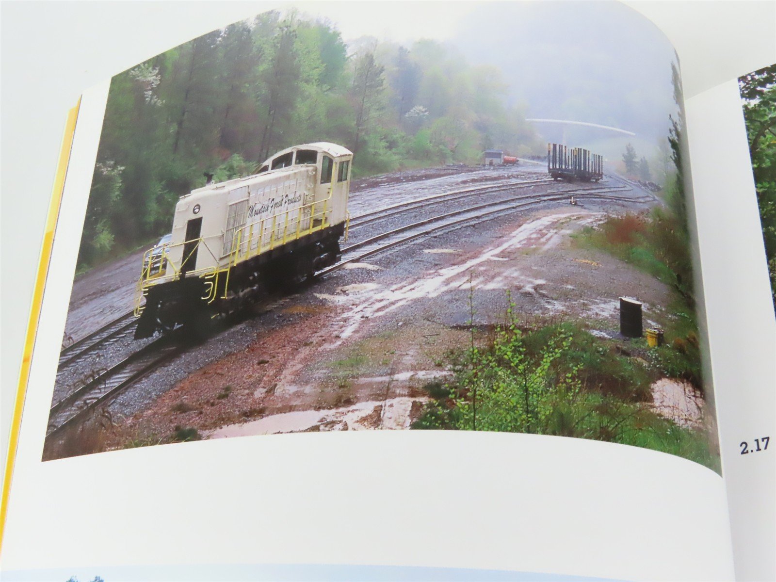 The CSX Clinchfield Route in the 21st Century by Taylor & Poteat ©2008 HC Book