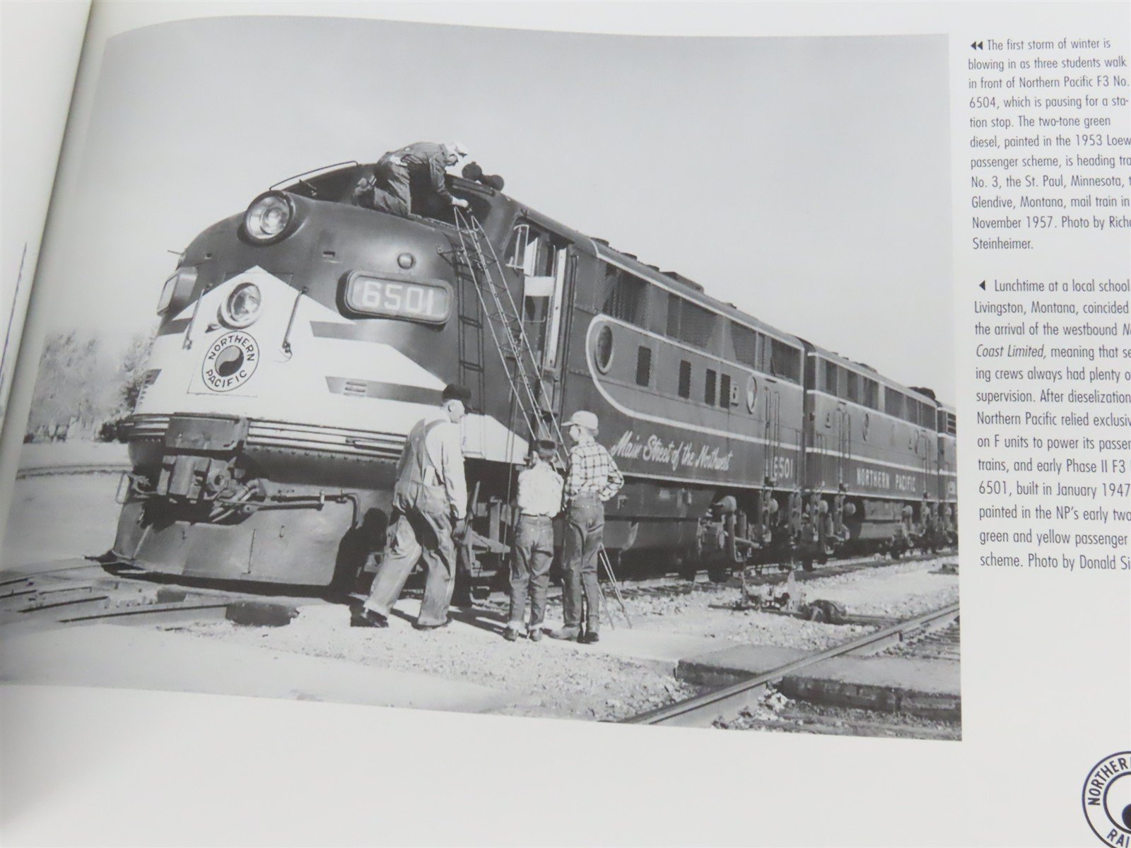 F Units: The Diesels That Did It by Jeff Wilson Â©2000 SC Book