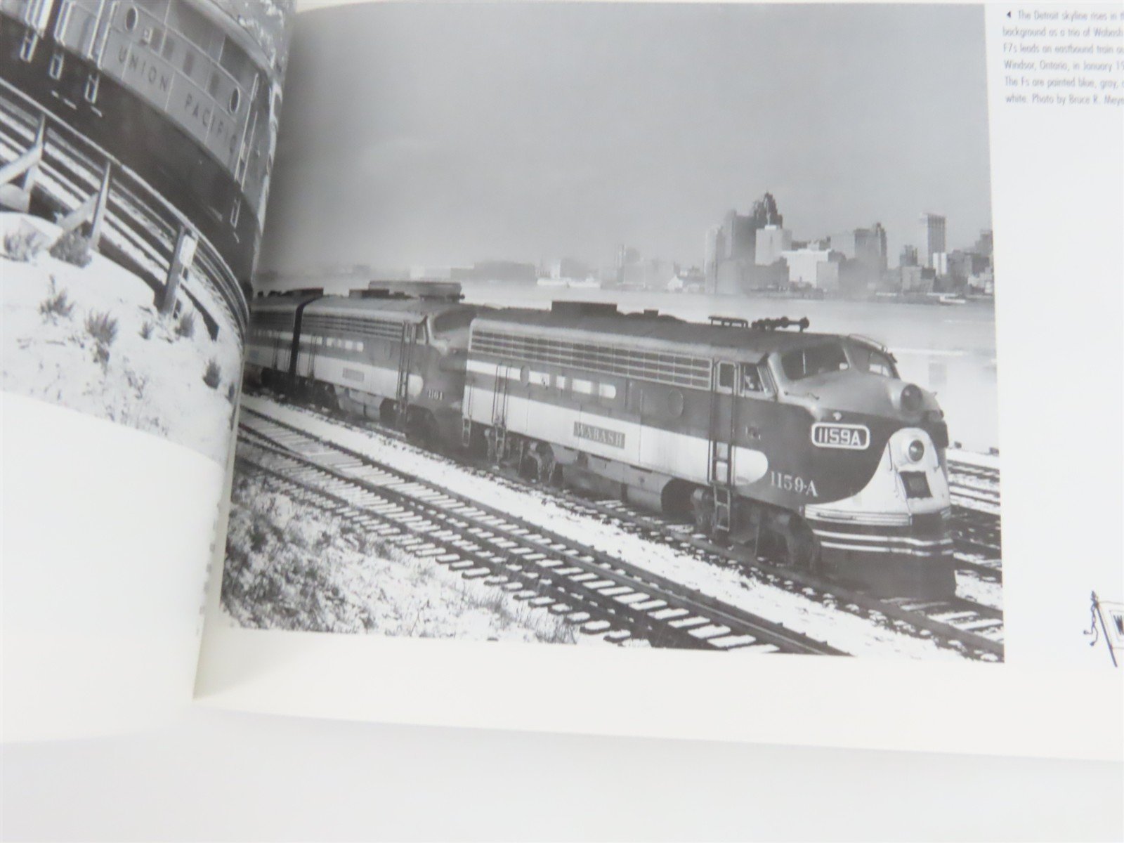 F Units: The Diesels That Did It by Jeff Wilson Â©2000 SC Book