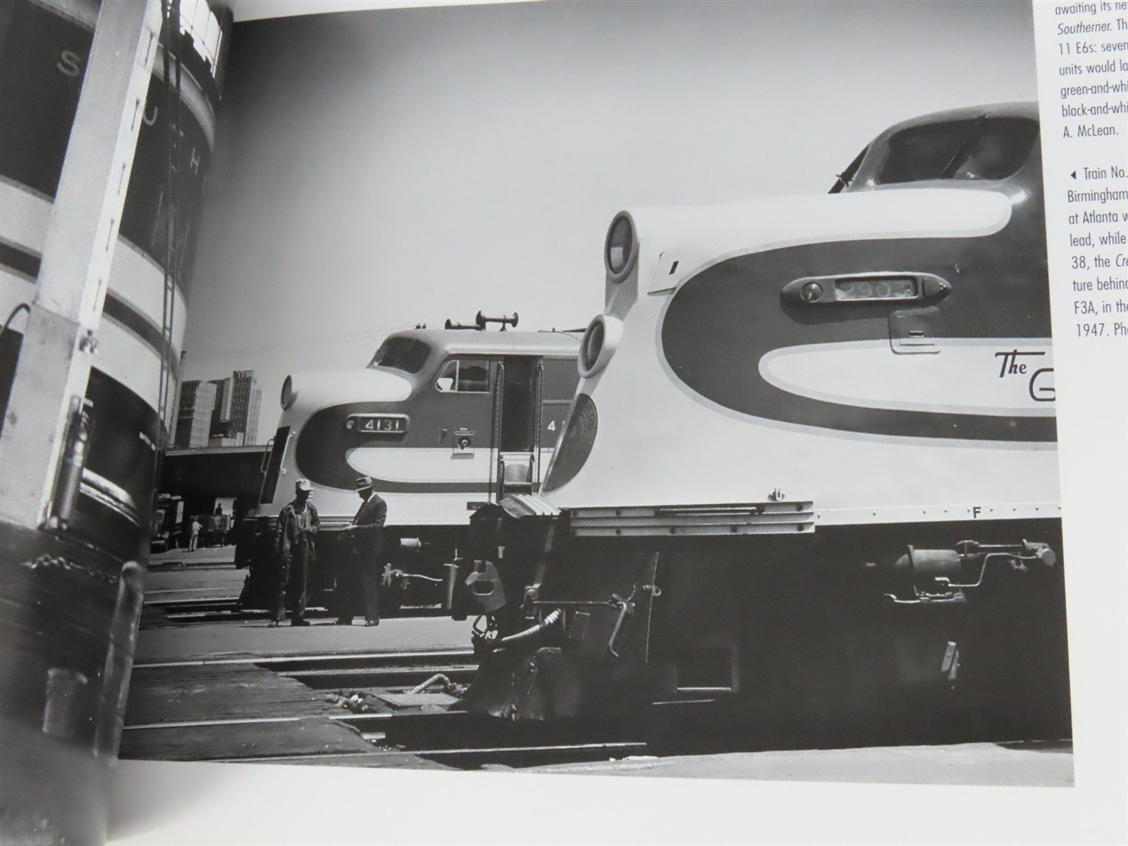 E Units: Electro-Motive's Classic Streamliners by Jeff Wilson Â©2002 SC Book